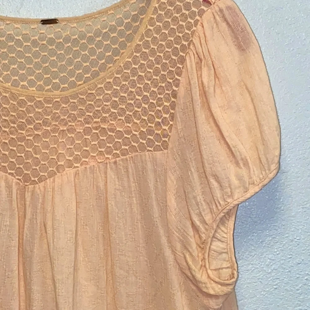 Free People Peach BoHo Fringed Hem Honeycomb Yoke Top 4367